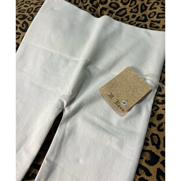 NEW M. Rena Women's White Cropped Tummy Tuck Control‎ Top Seamless Leggings, OS - Picture 2 of 6